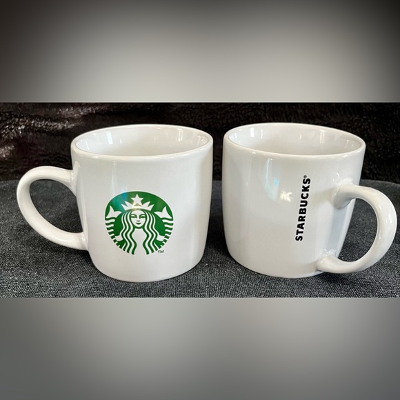 Starbucks Mermaid Logo Green 7.8 fl oz Espresso Mugs Cups Lot of 2 - Picture 9 of 9